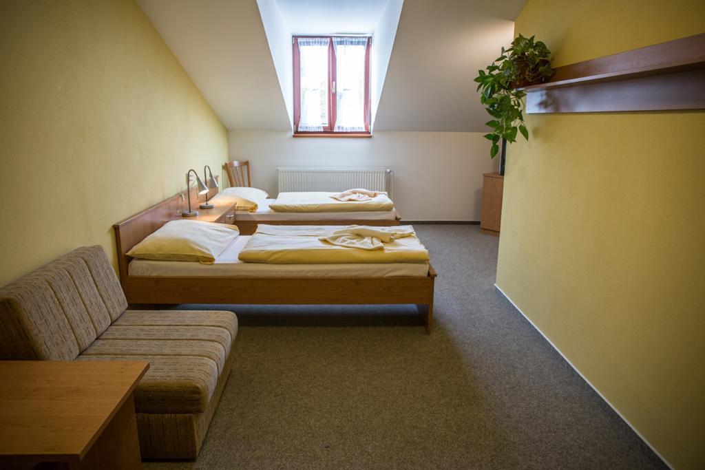 Hotel Na Jizni Přerov Cameră foto
