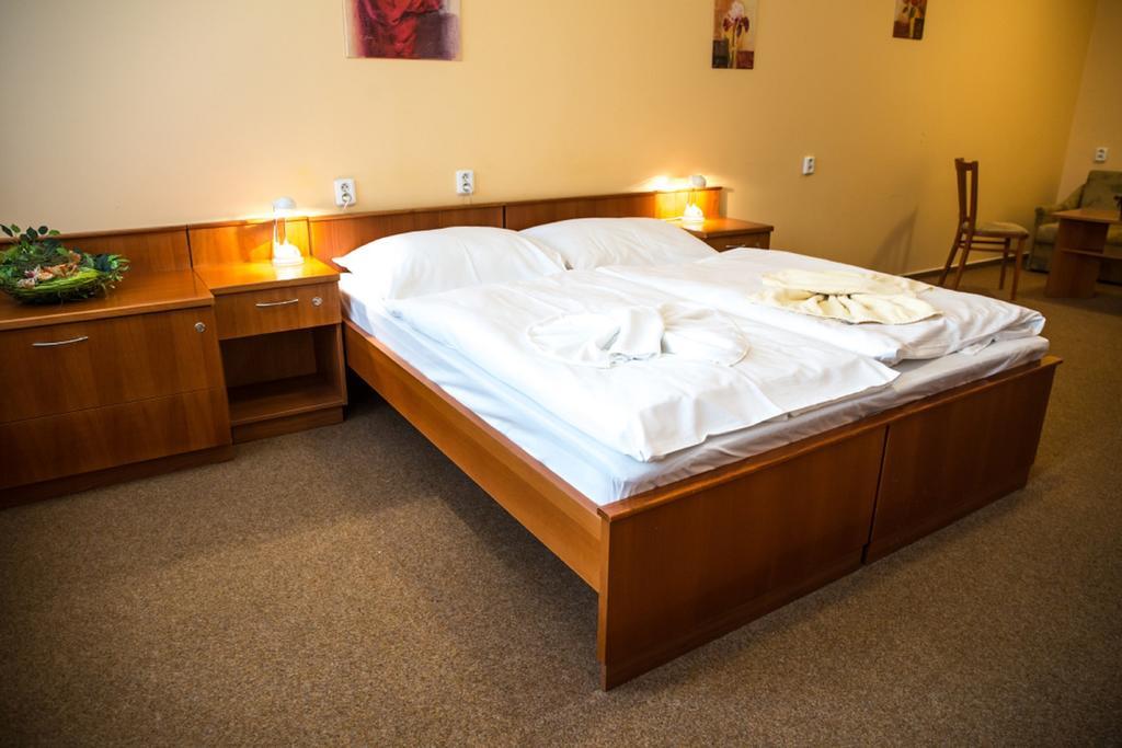 Hotel Na Jizni Přerov Cameră foto